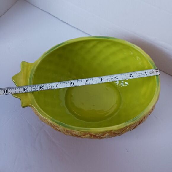 Avon Pineapple Ceramic Serving Bowl - Picture 8 of 10